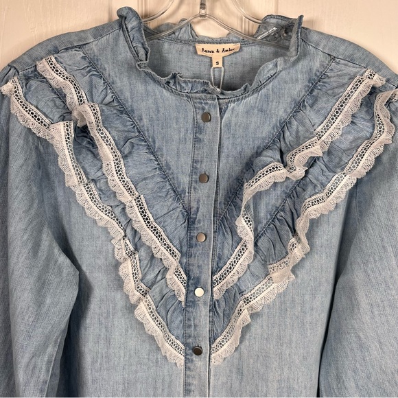 Aaron & Amber Chambray Ruffle Lace Button Front Shirt Sz S Puff Sleeves - Picture 2 of 16